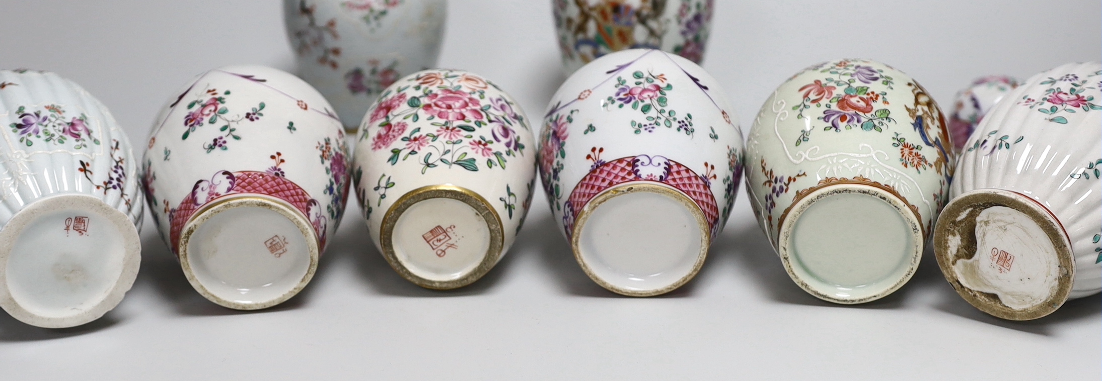 Eight Paris porcelain jars and two covers, in imitation of Chinese export to porcelain, Tallest 14cm